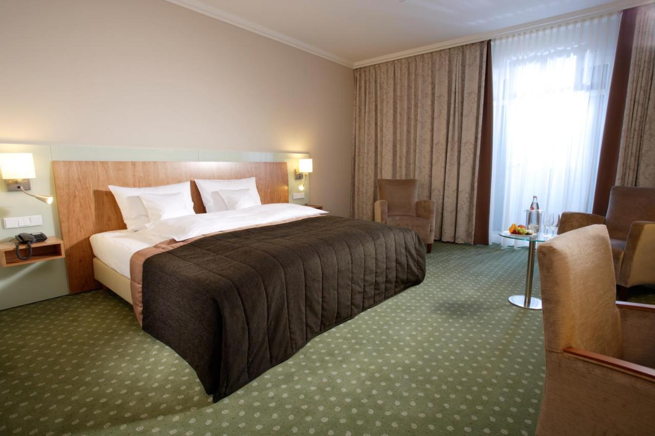 Lind Hotel Rietberg Esterno foto