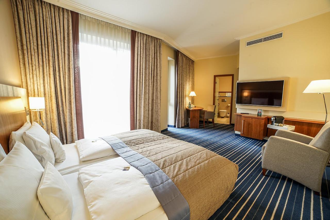 Lind Hotel Rietberg Esterno foto